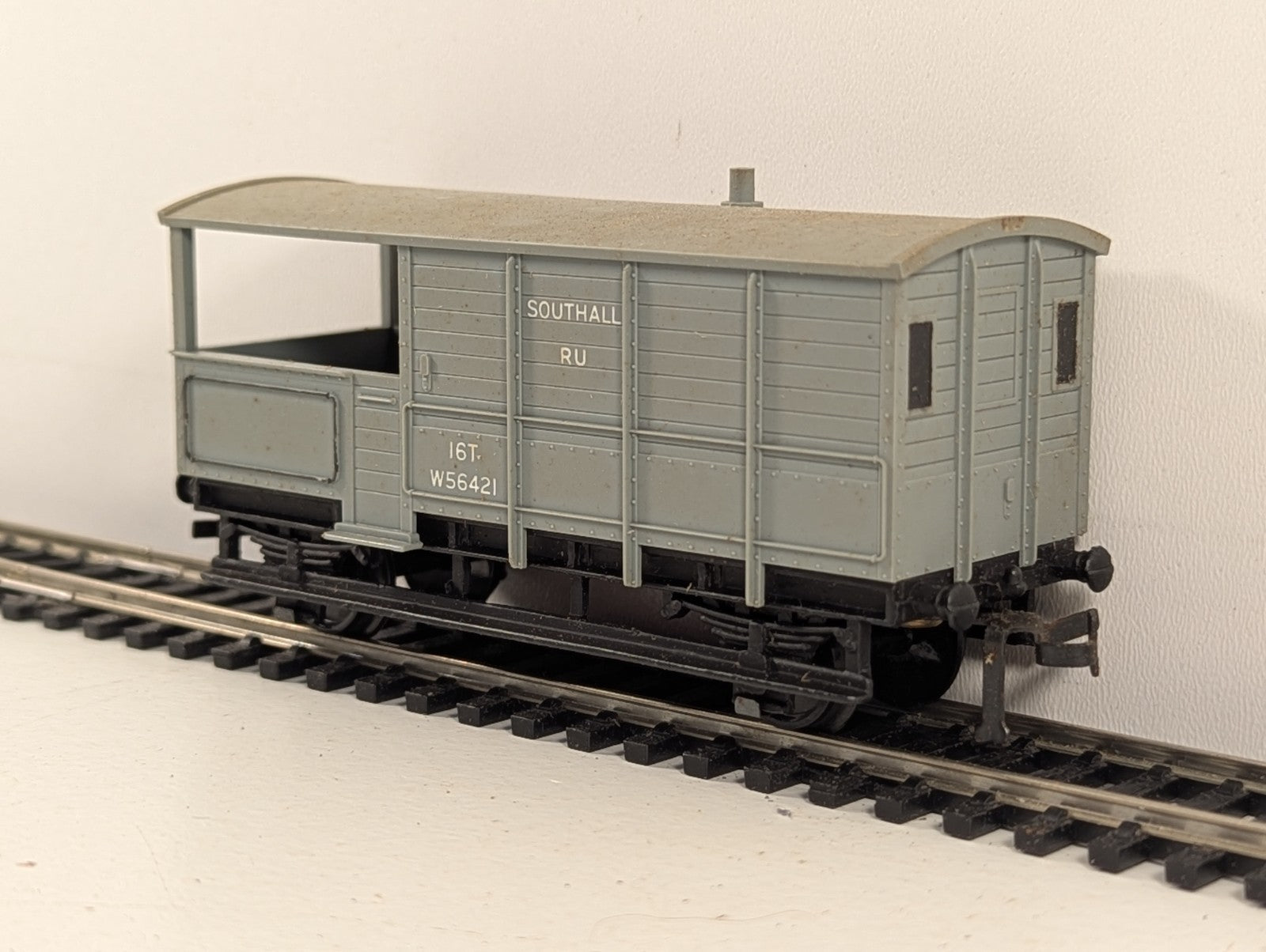 Hornby Dublo 32048 OO Gauge WR Grey GWR Toad Brake Van - Boxed