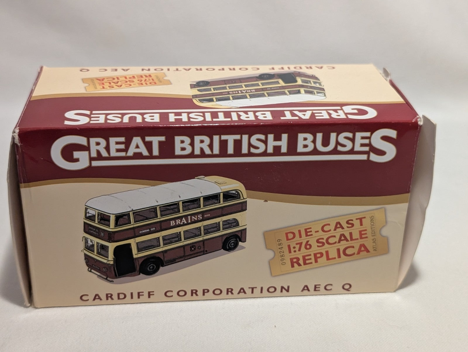 Atlas Editions AEC Q Double-Decker Bus – Cardiff Corporation Transport