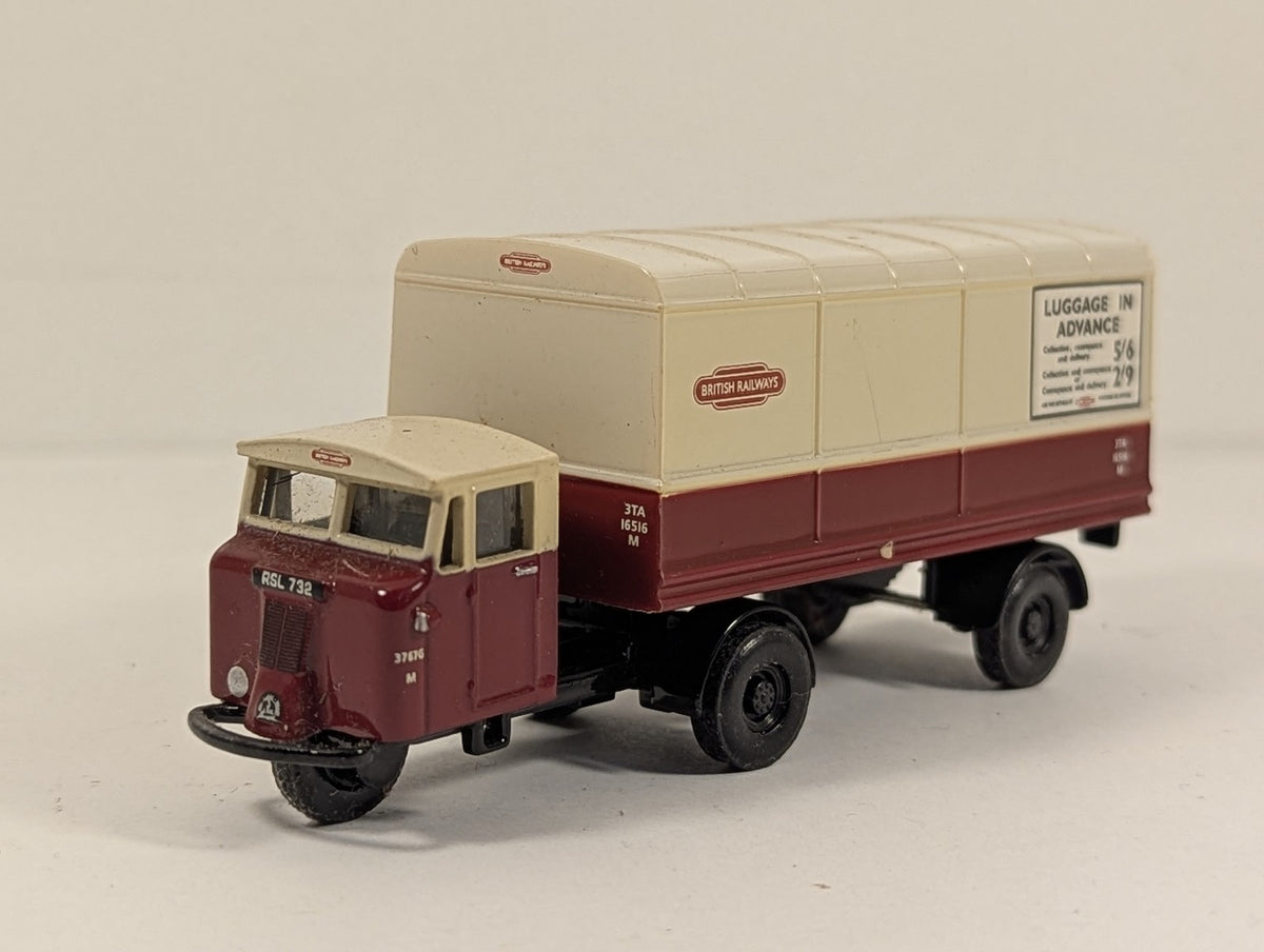 Oxford Diecast 1:76 Scale Scammell Scarab Box
