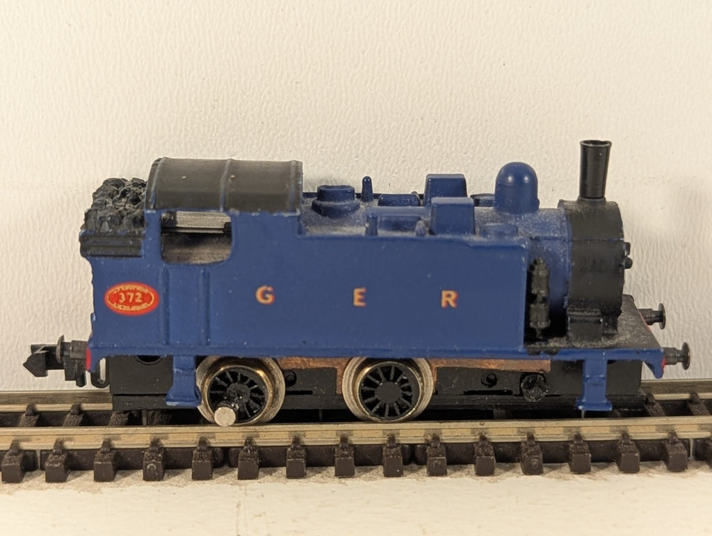 Graham Farish N Gauge GER Blue 0-6-0 Tank Engine Non-Runner