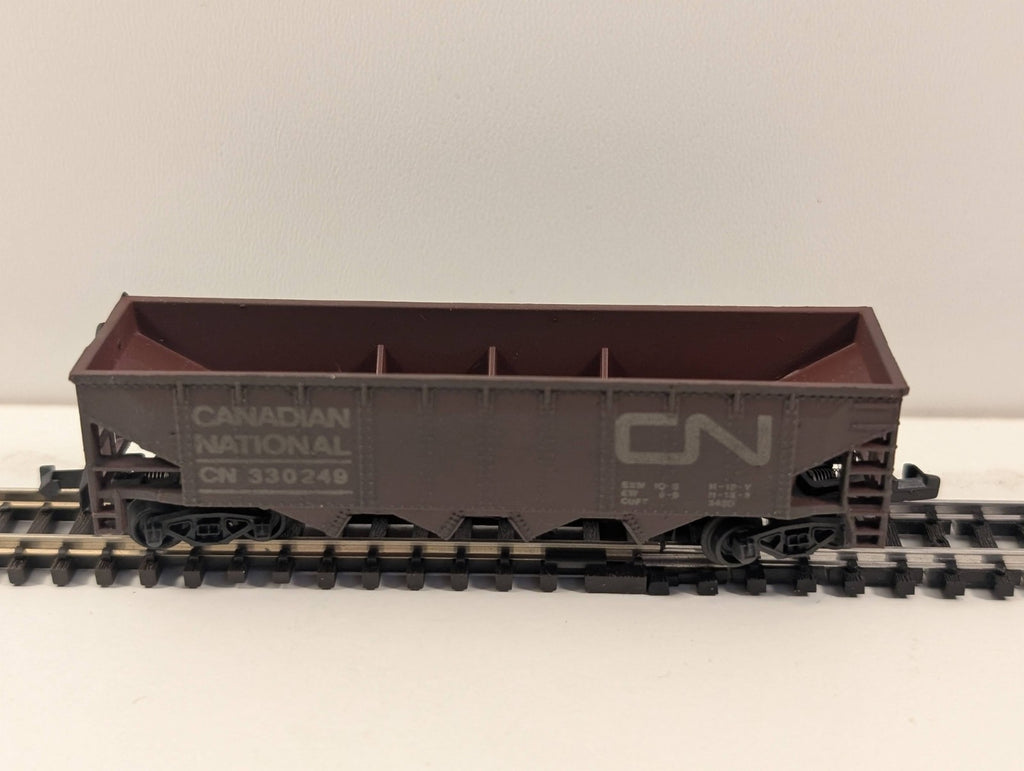 Model Power Canadian National (CN) Hopper Car – N Gauge