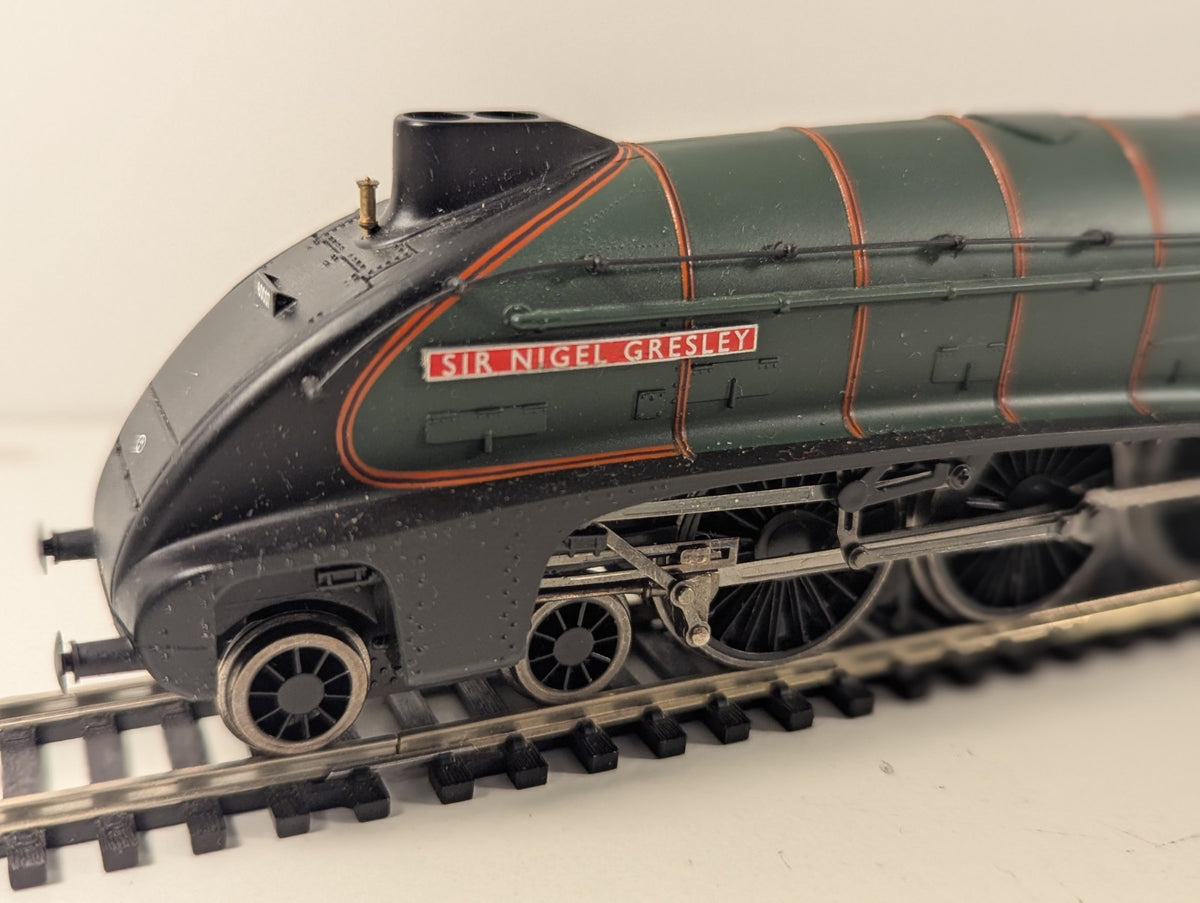 Bachmann 31-954A OO Gauge A4 Class 60007 “Sir Nigel Gresley” – BR Lined Green