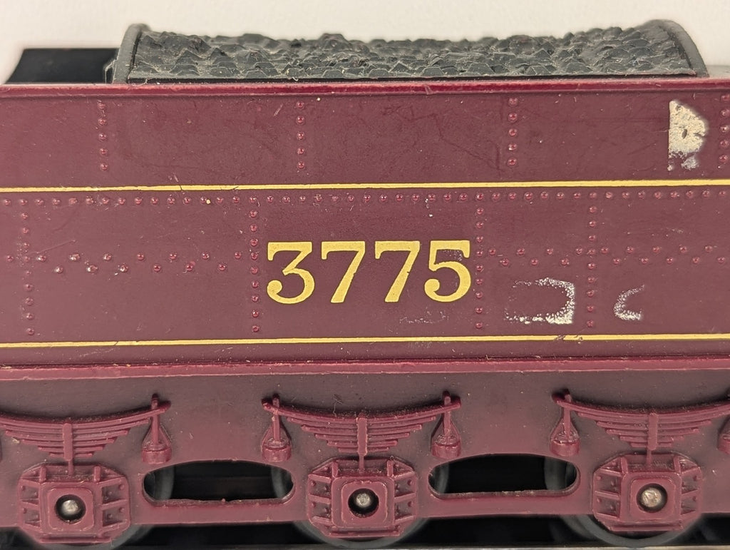 Tri-ang OO Gauge LMS Fowler Class 3F 0-6-0 Steam Locomotive 3775 LMS Maroon R251