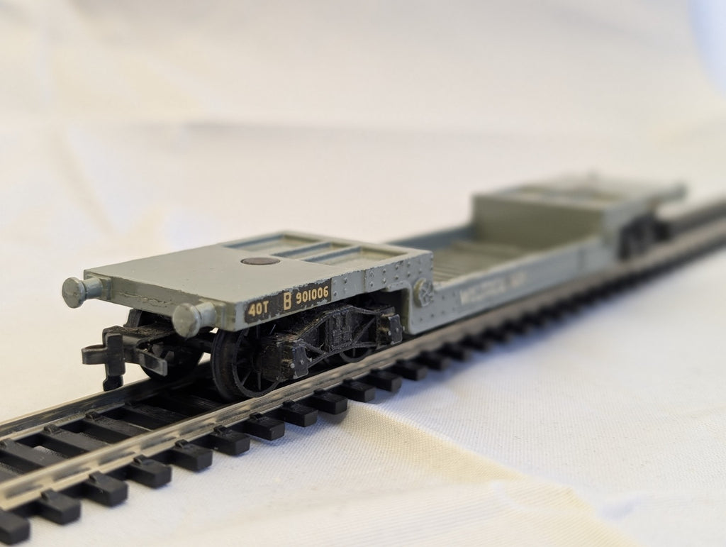 Hornby Dublo D1 40-Ton Bogie Well Wagon