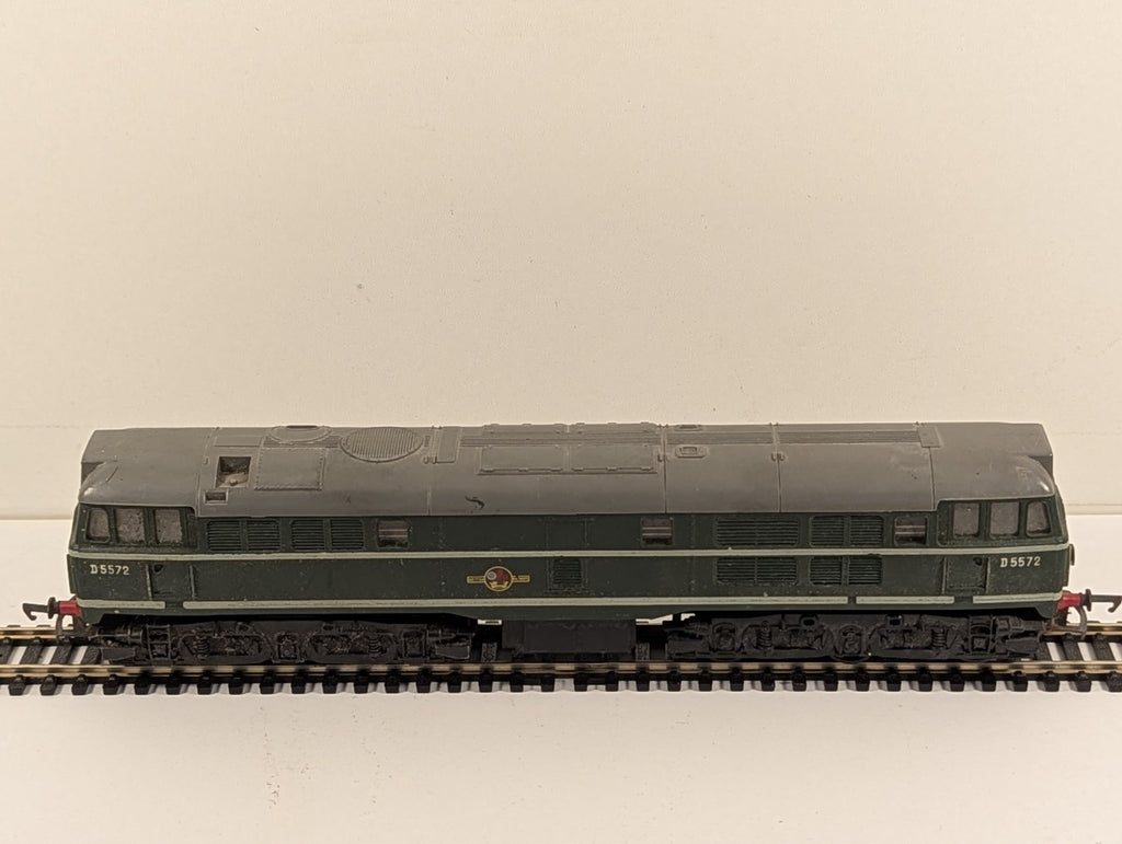 Tri-ang R357 Class 31 Diesel Locomotive BR Green OO Gauge - Spares/Repairs