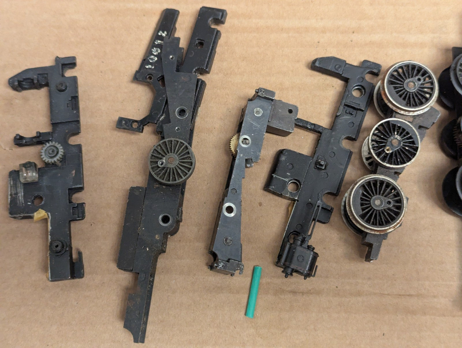 Job Lot of Model Railway Chassis & Motor Blocks