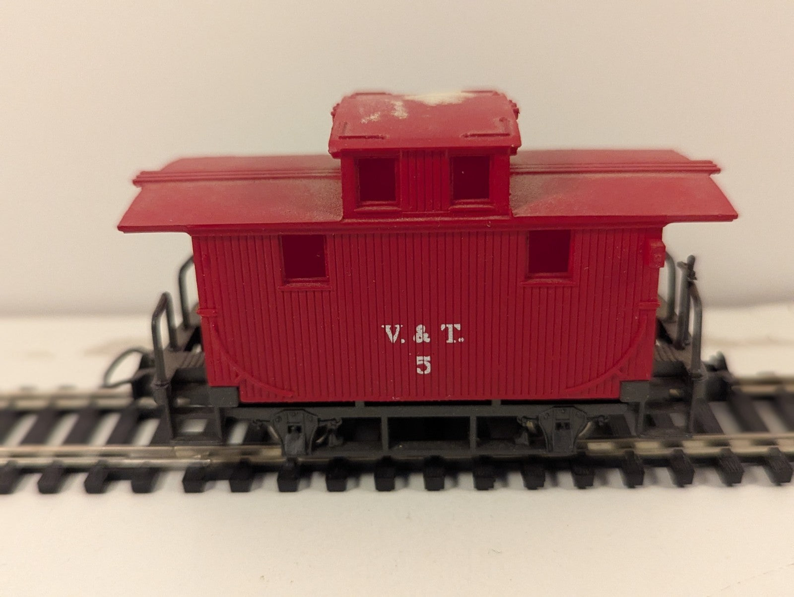 Rivarossi 2314 V&T Bobber Caboose Güterzugbegleitwagen