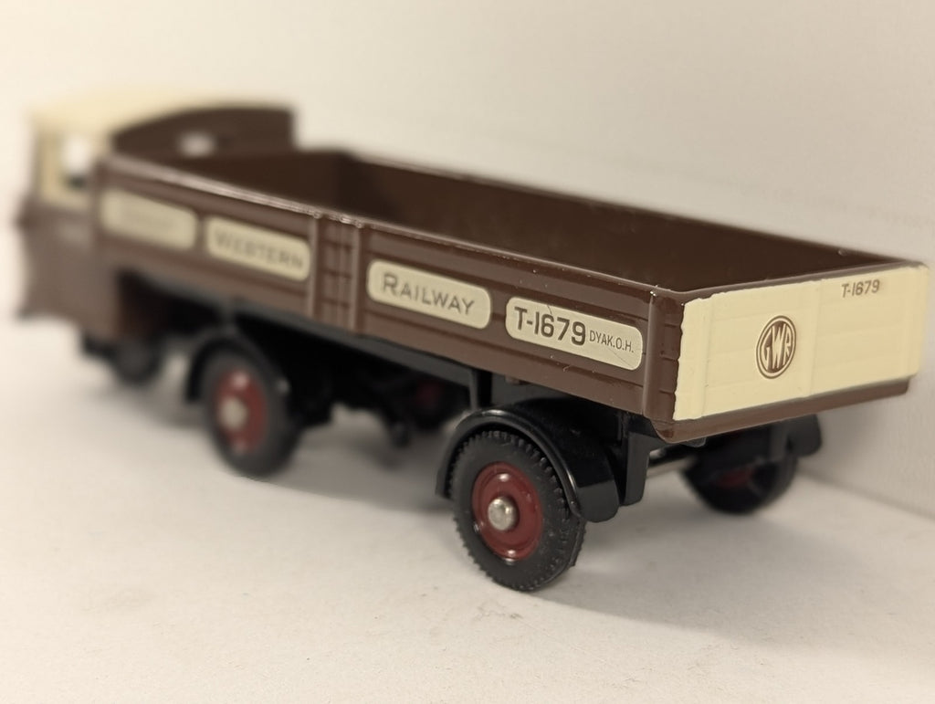 Lledo OO Gauge Scammell Mechanical Horse and Trailer Die-cast Model Vehicle