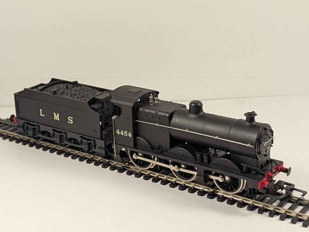 Airfix OO Scale Fowler Class 4F 0-6-0 Steam Locomotive 4454 LMS Black 54122-6
