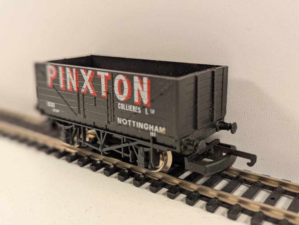 Lima OO Gauge 12T 7 Plank Open Wagon Pinxton Collieries No.930