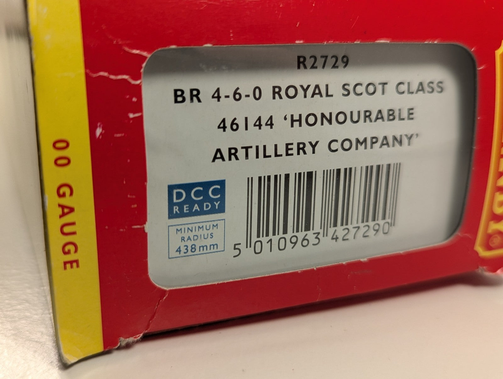 Hornby R2729 OO Gauge Royal Scot 4-6-0 - missing front and rear couplings DCC