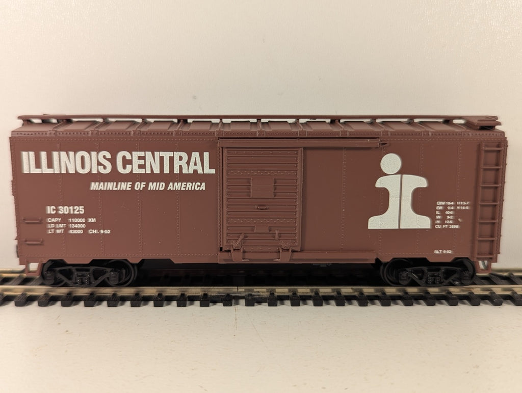 Athearn HO Gauge 40ft Box Car Boxcar IC 30125 Illinois Central 1207