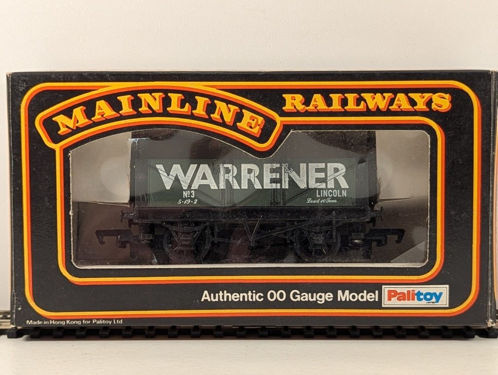 Mainline Railways 37-136 OO Gauge Green United Molasses Tank Wagon Boxed