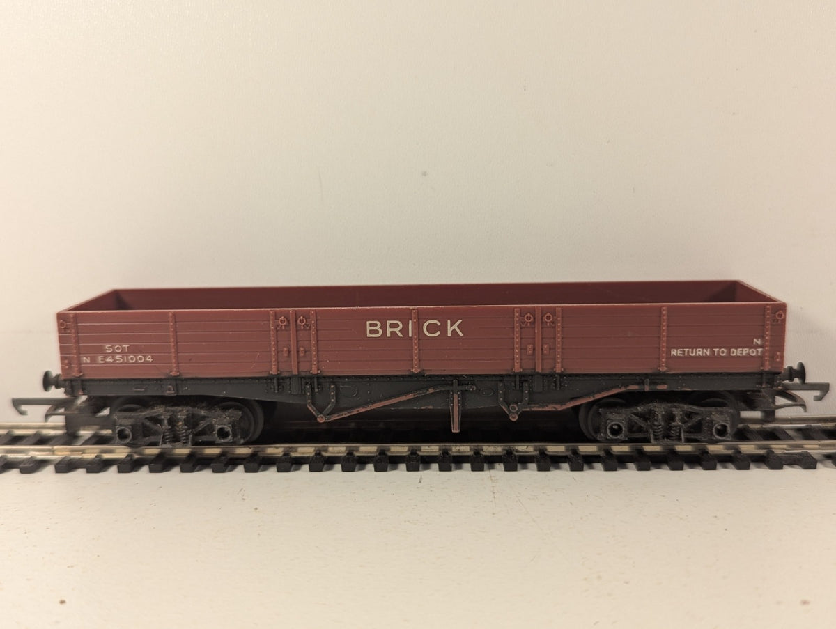 Tri-ang OO Gauge 50 Ton Bogie Brick Wagon Goods Wagon E451004 BR