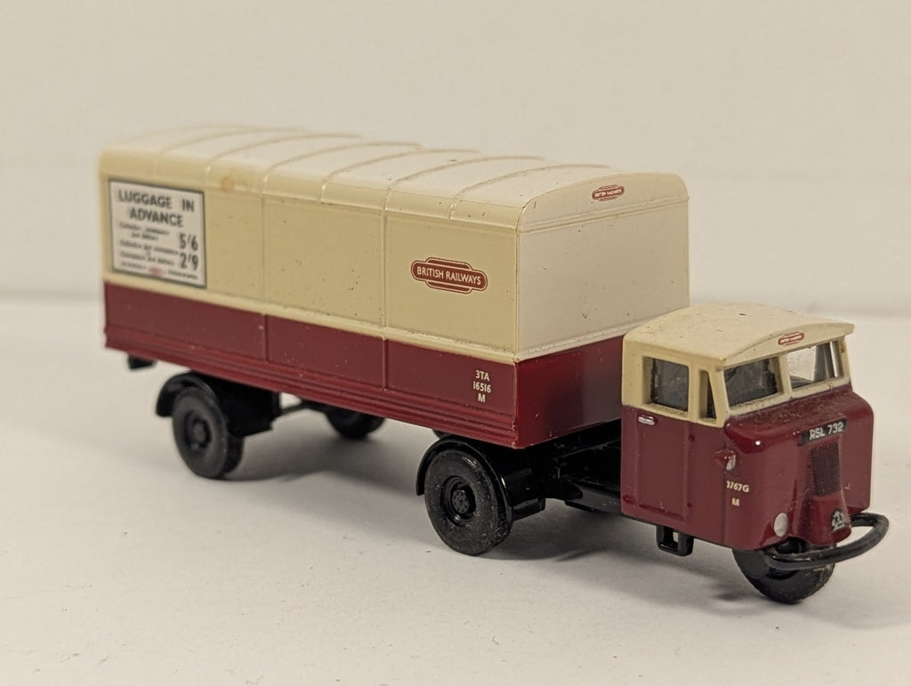 Oxford Diecast 1:76 Scale Scammell Scarab Box