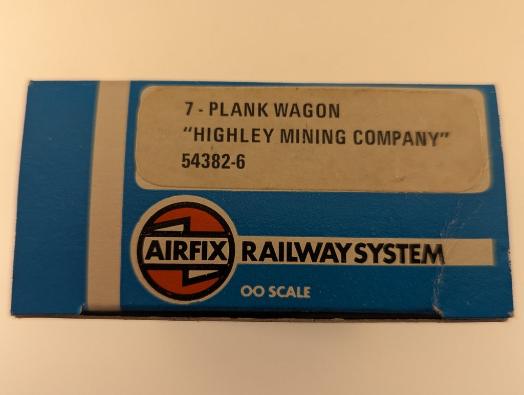Airfix 54382 OO Gauge Highley Mining 7 Plank Wagon