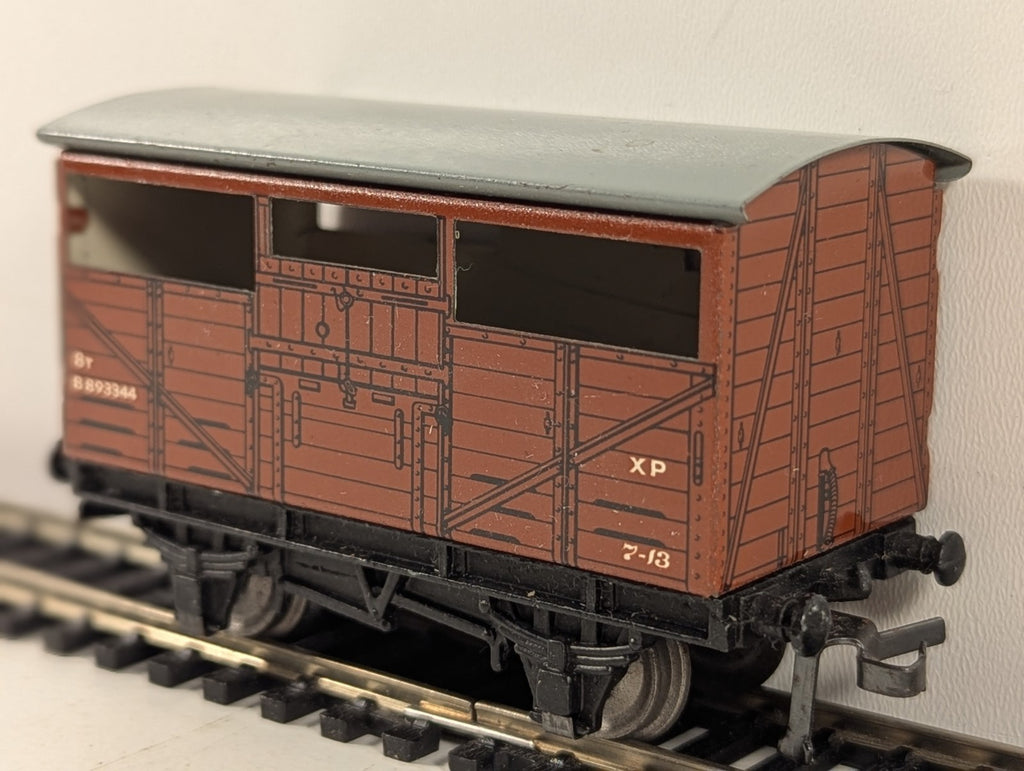 Hornby Dublo 32020 BR 8-Ton Cattle Wagon Brown