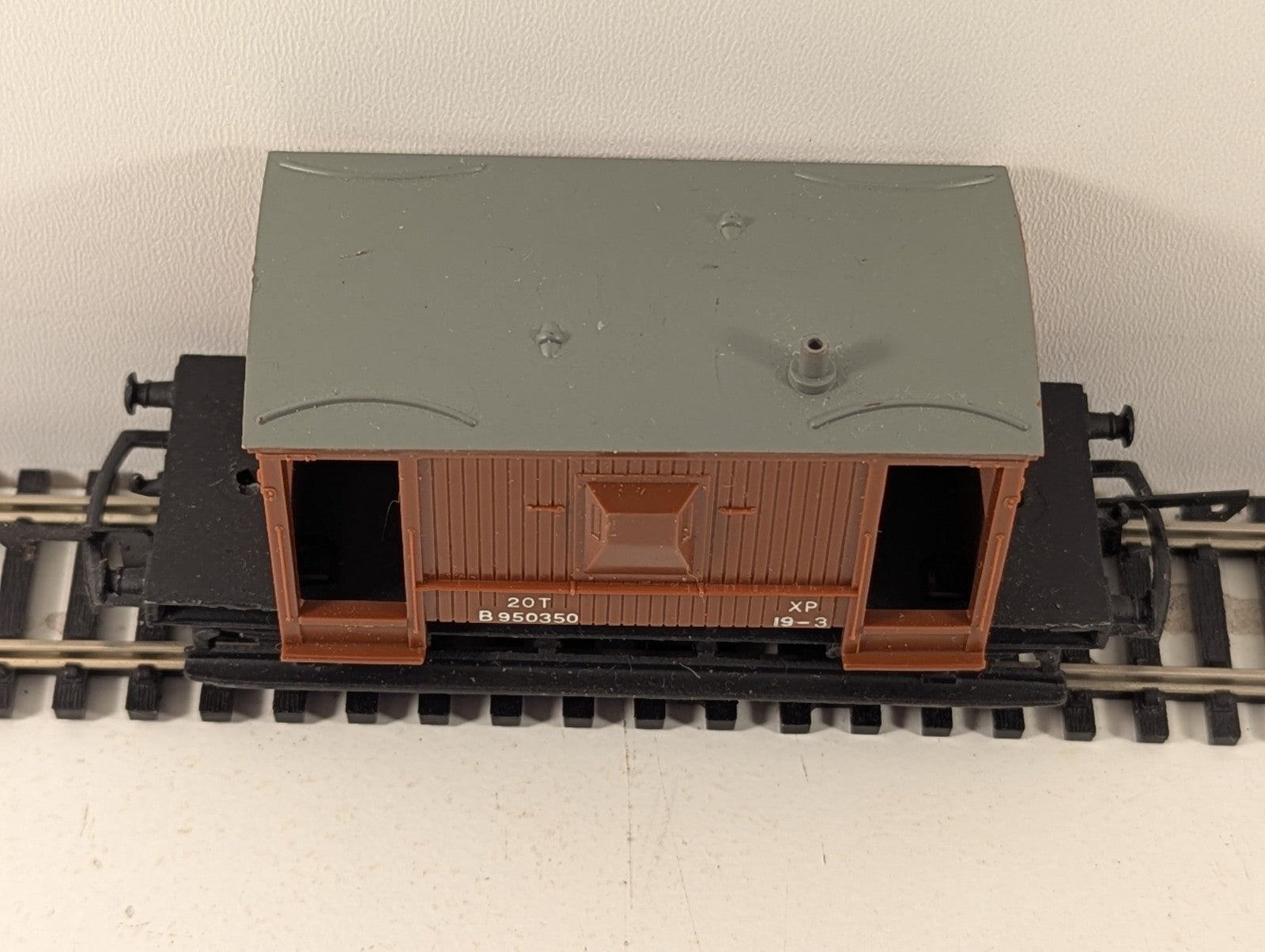 Wrenn Railways W4310 OO Gauge 20T BR Standard Brake Van