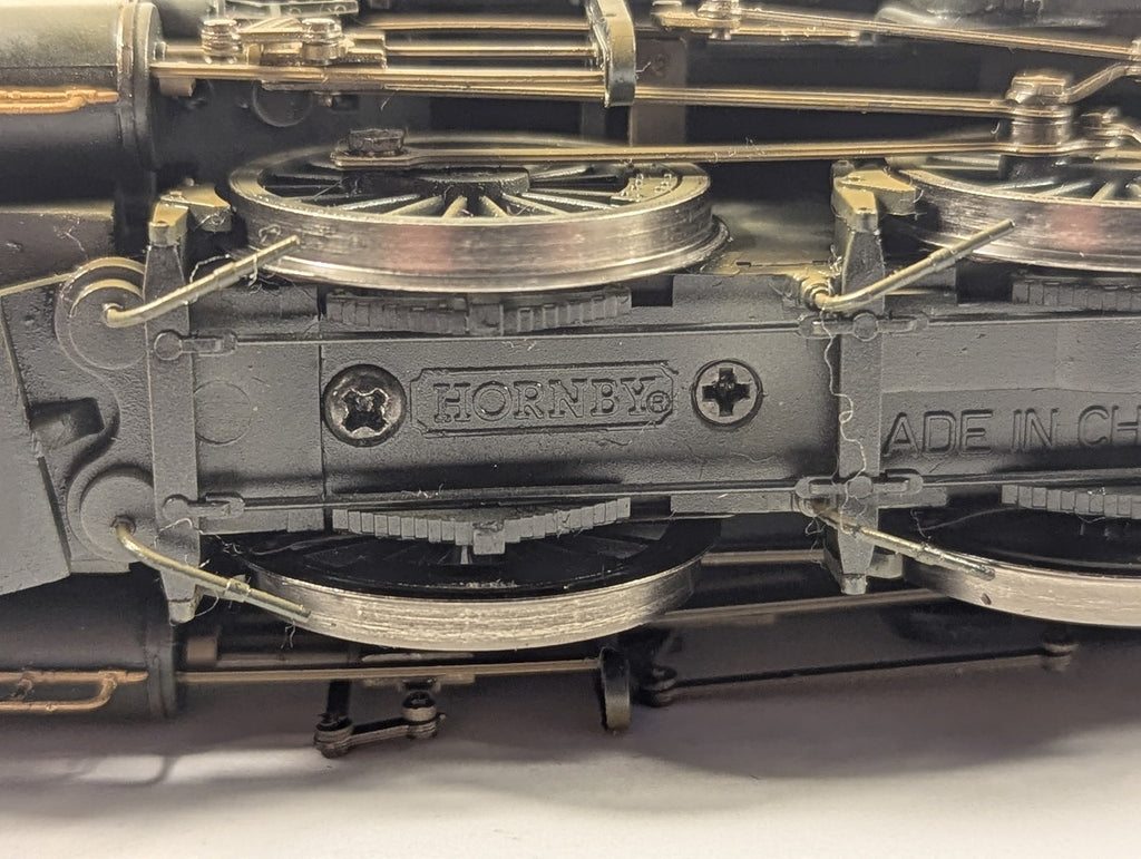 Hornby R3021 Fowler Class 4P 2-6-4T Steam Locomotive 42613 BR Lined Black