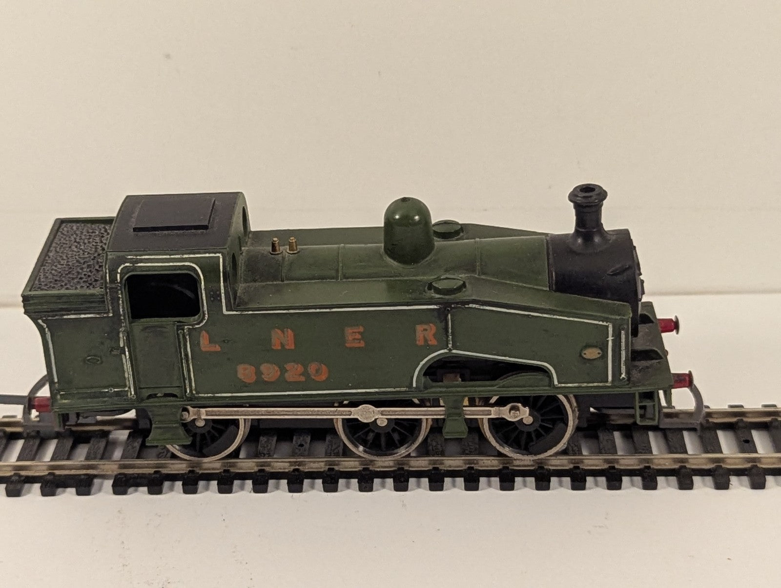 Lima L205101 Class J50 0-6-0T Steam Locomotive No.8920 - Needs Attention