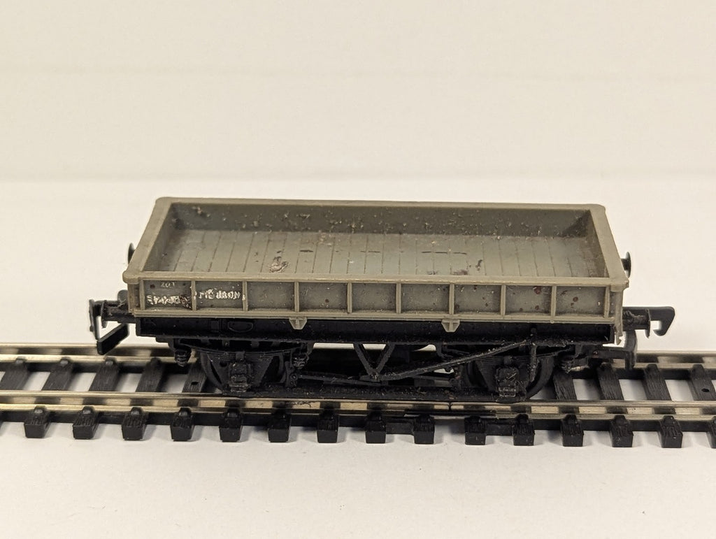 British Trix OO Gauge 20T Pig Iron Wagon Goods Wagon B74608 BR Grey Convertor