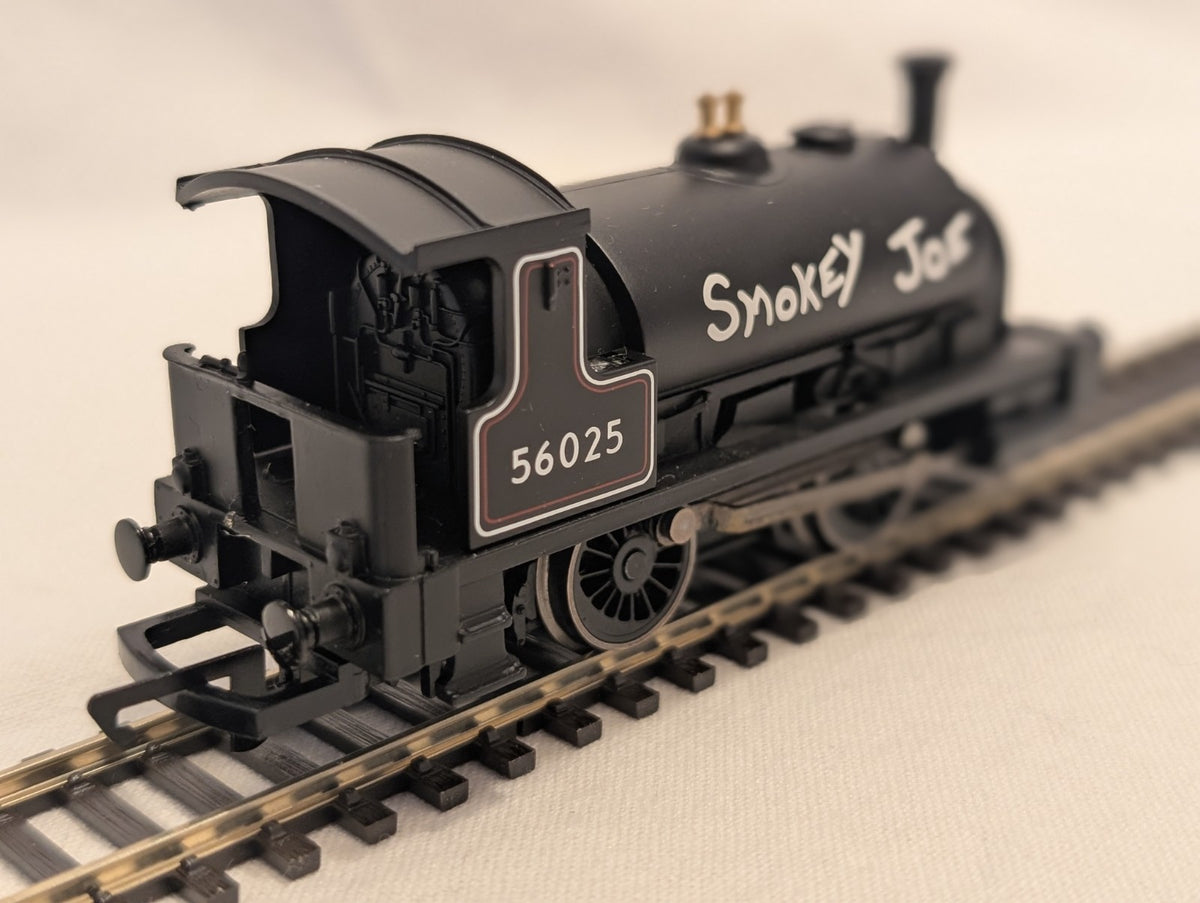 Hornby R3064 OO Gauge BR Class 264 “Smokey Joe” 0-4-0ST