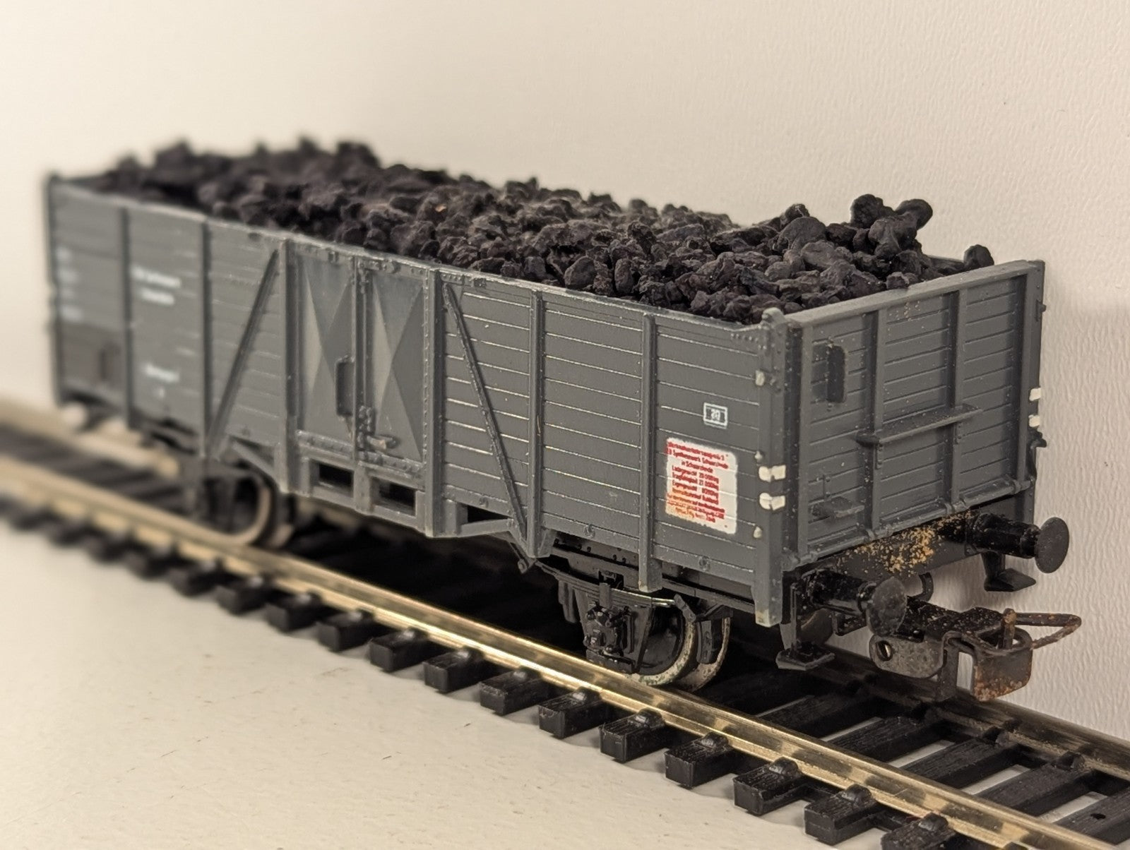 Piko HO Gauge VEB Synthesewerk Schwarzheide Open Wagon 5/6413-180
