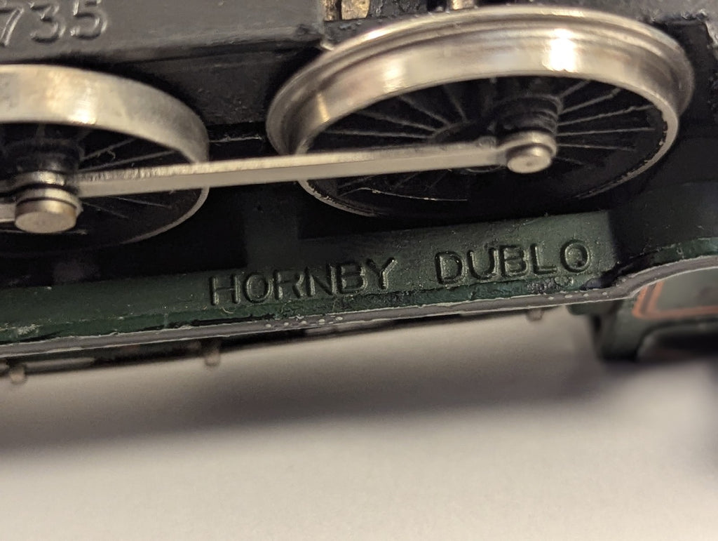 Hornby Dublo OO Gauge Castle Class 4-6-0 'Denbigh Castle' Steam Locomotive 7032