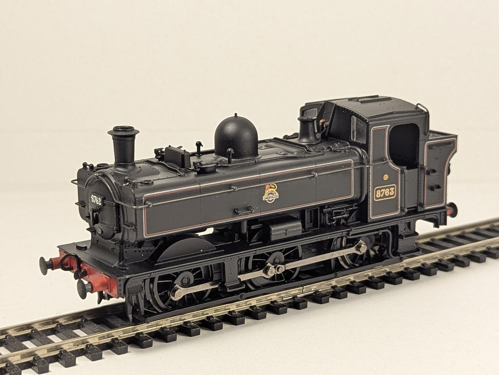 Bachmann OO Gauge Class 8750 Pannier Tank Steam Locomotive 8763 BR Lined Black