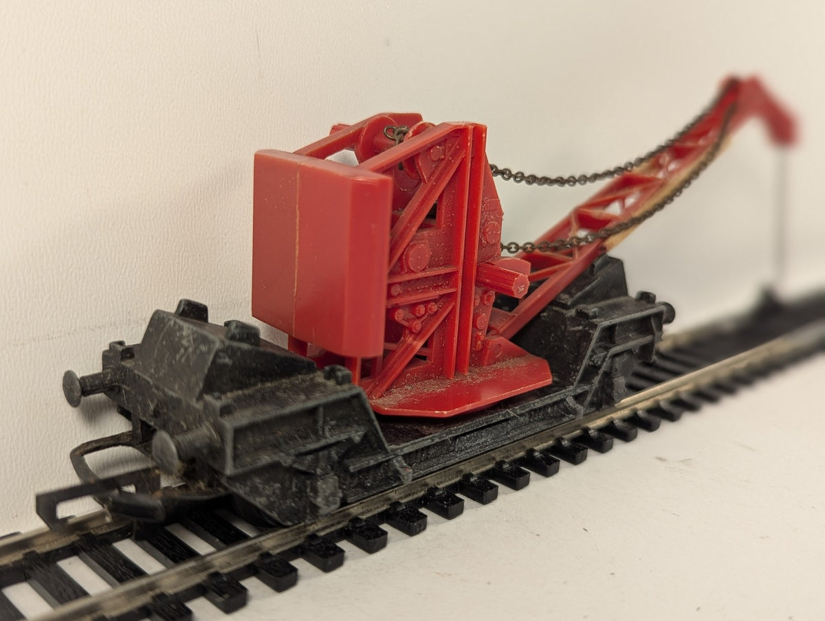 Tri-ang OO Gauge 10 Ton Crane Truck Goods Wagon Red & Black R127
