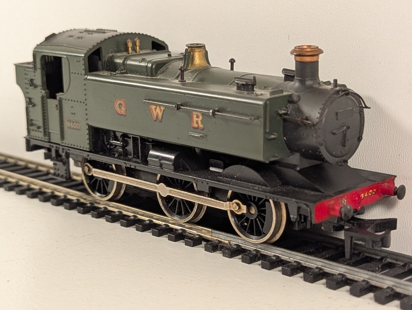 Lima OO Gauge GWR Class 94XX Pannier Tank Locomotive