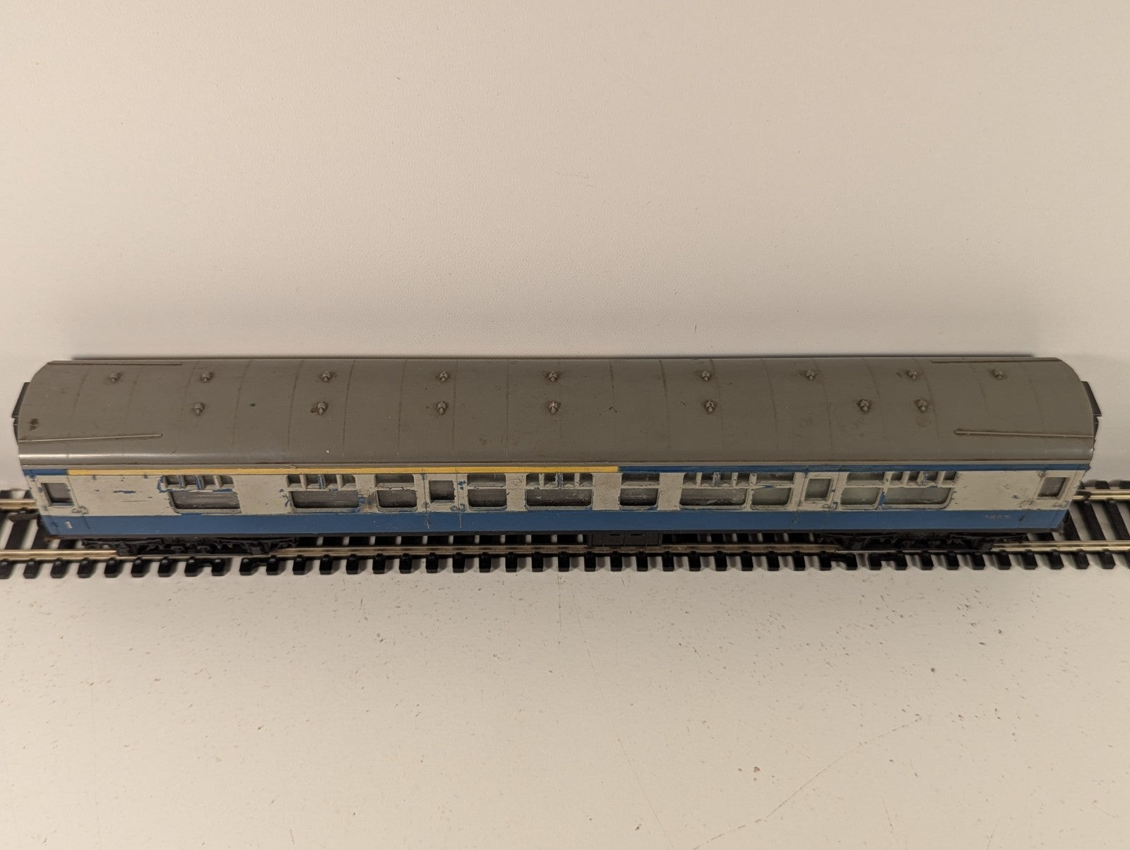 Tri-ang R727 OO Gauge BR Mk1 Composite 1st Class Coach