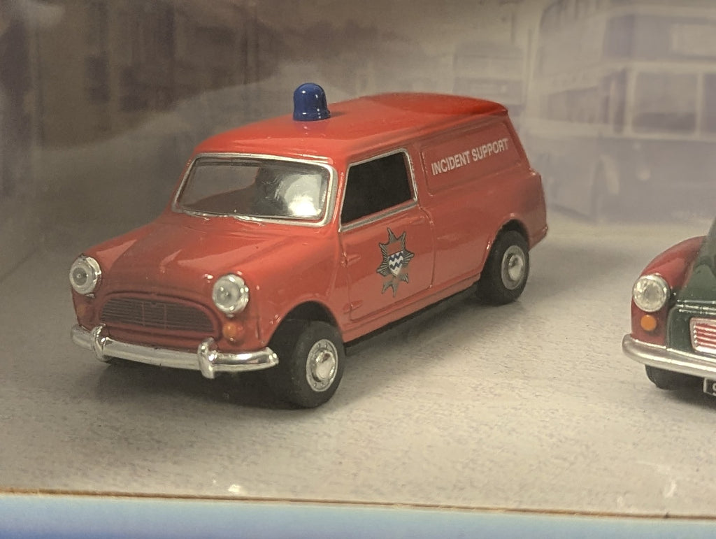 Oxford Diecast 1:43 Emergency Set 20 Die-cast Vehicle Set 96 BF 06
