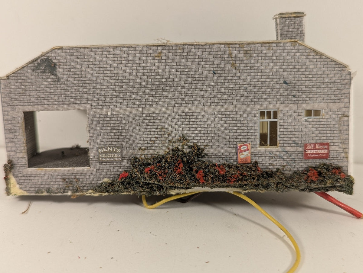 Superquick N Gauge Stone Railway Station Building A12