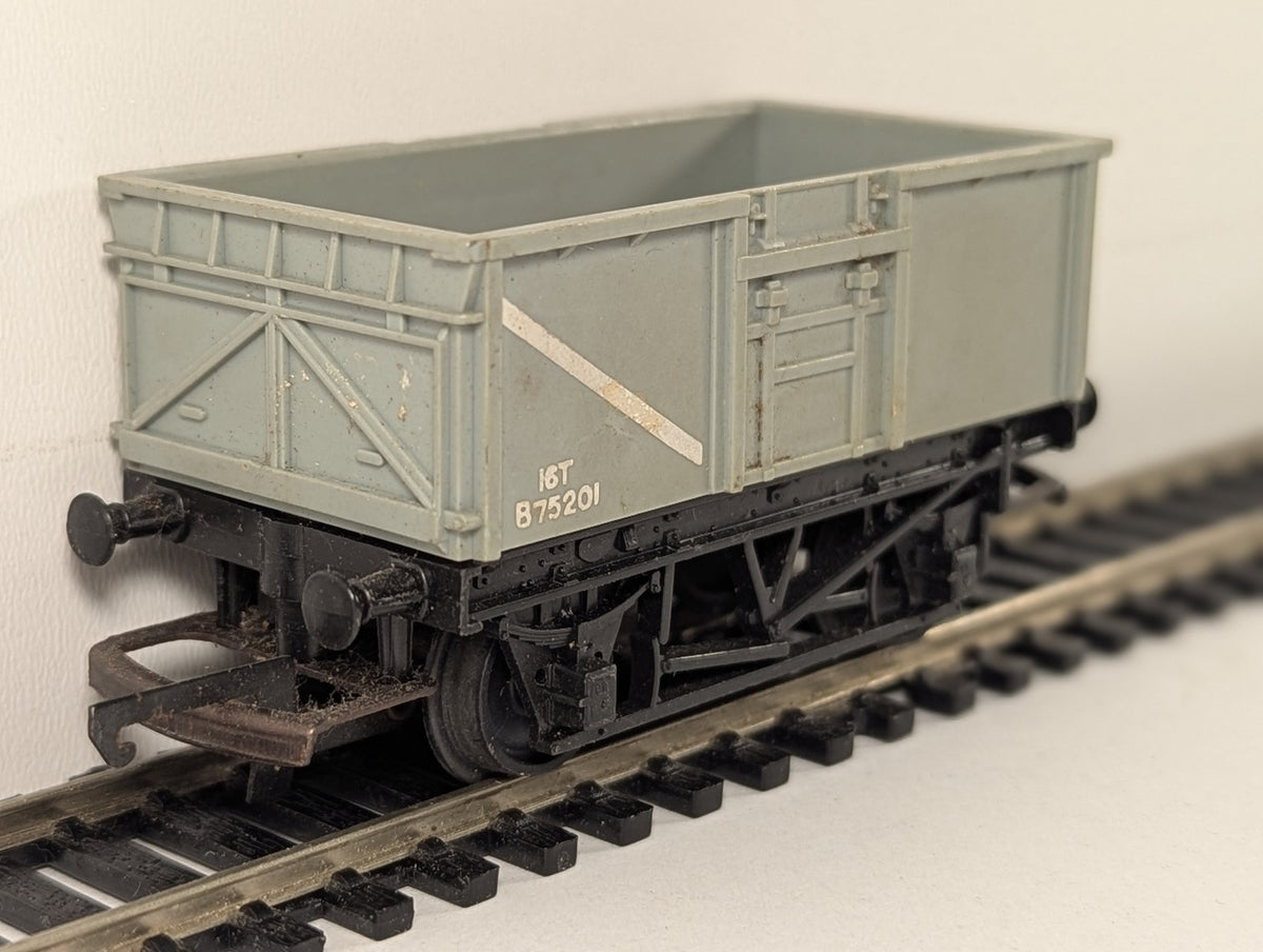 Tri-ang OO Gauge 16 Ton Mineral Wagon B75201 BR Grey R11