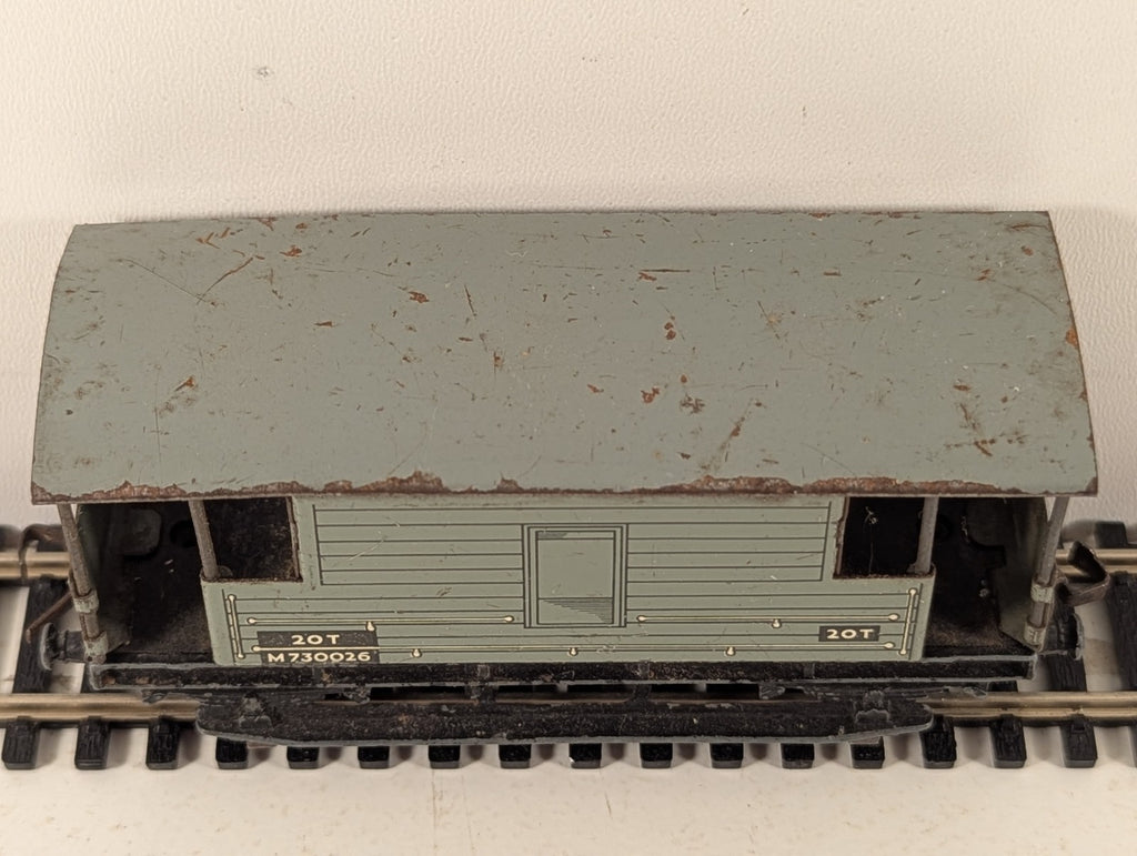 Hornby Dublo 32045 BR 20 Ton Goods Brake Van OO Gauge - Chipped Paint