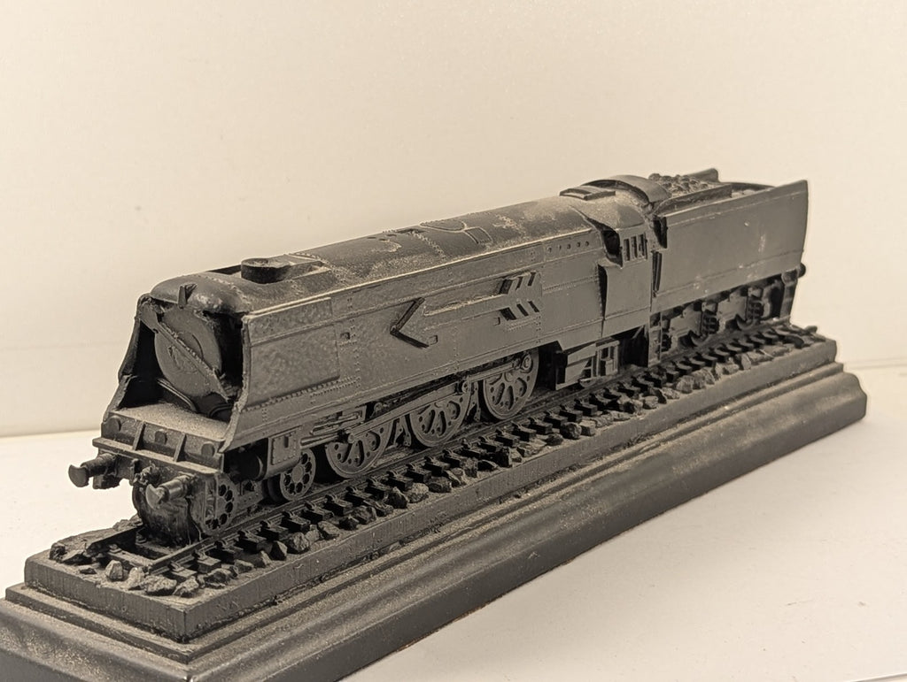 Classique Coal Model Locomotive of the "Golden Arrow