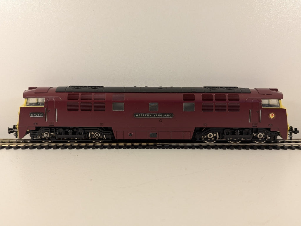 Trix/Liliput OO Gauge BR Class 52 D1038 “Western Sovereign” Maroon