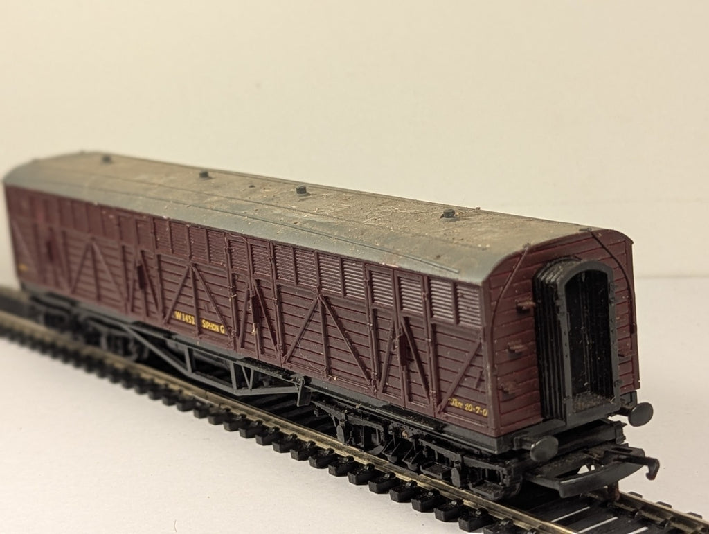 Mainline Railways OO Gauge Siphon G Bogie Van W1452 BR Maroon