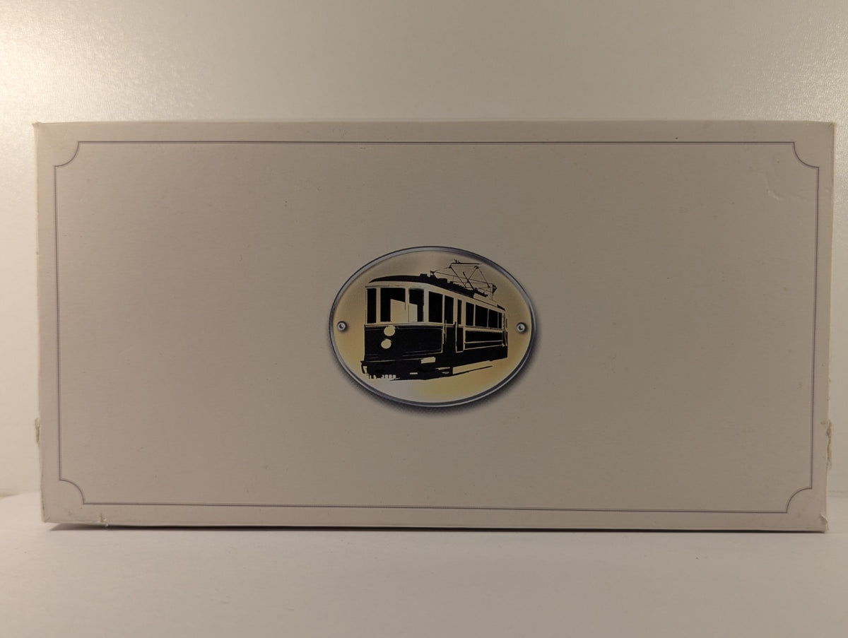 Corgi 1:76 / OO Scale Blackpool Brush Railcoach Diecast Model 621