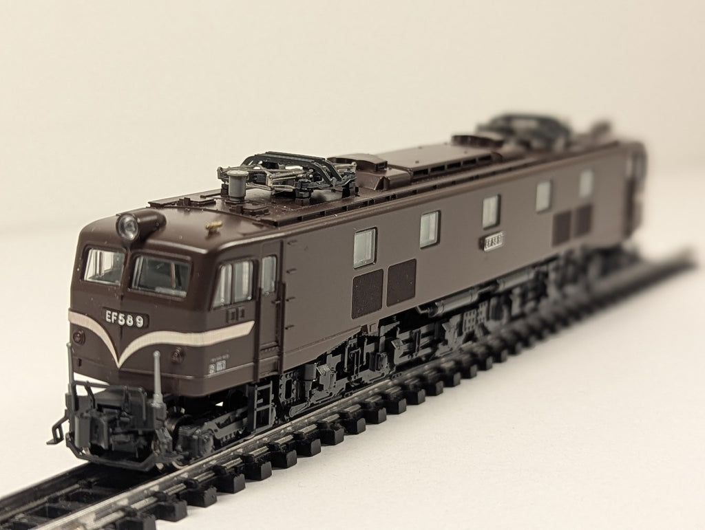 Kato N Gauge Class EF58 Electric Locomotive EF58 9 Brown 3055-1