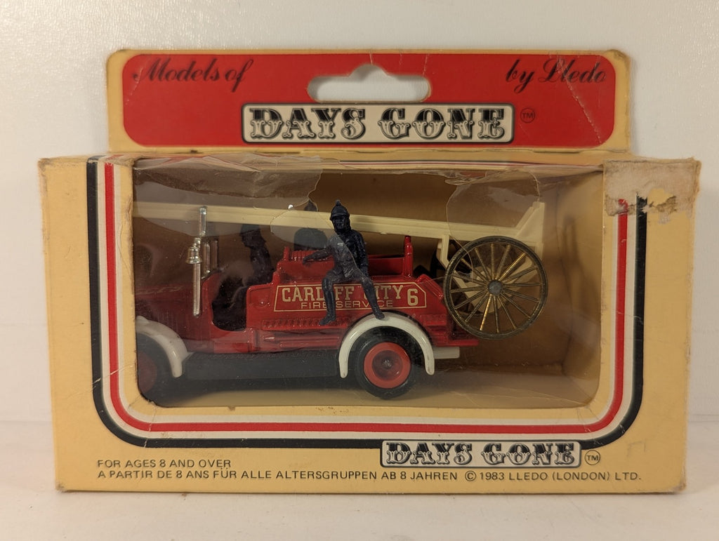 Lledo Dennis Fire Engine Diecast Vehicle 6 Cardiff City Fire Service DG12