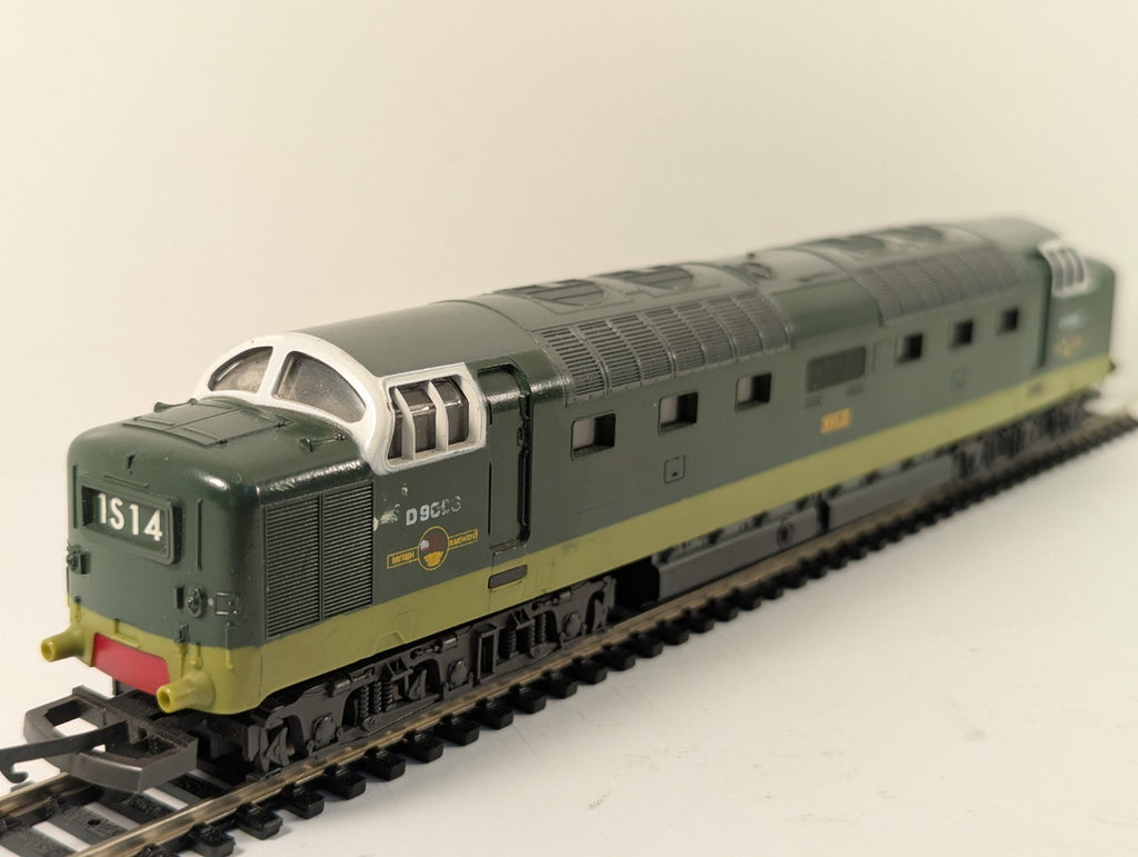 Lima OO Gauge Class 55 Deltic D9003 Meld Diesel Locomotive - Non-Runner