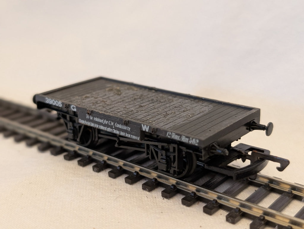 Airfix OO Gauge GWR Conflat A Goods Wagon 39005 GWR Grey 54309