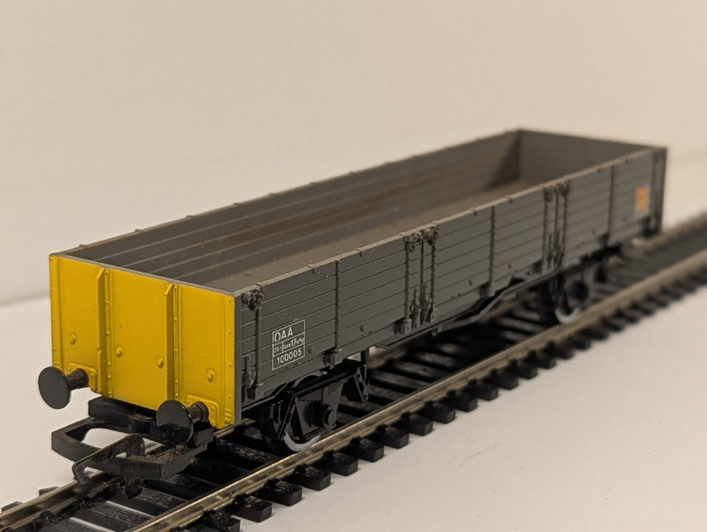 Hornby R.067 OO Gauge 45 Ton Open Wagon OAA Railfreight Sub-Sector 100005