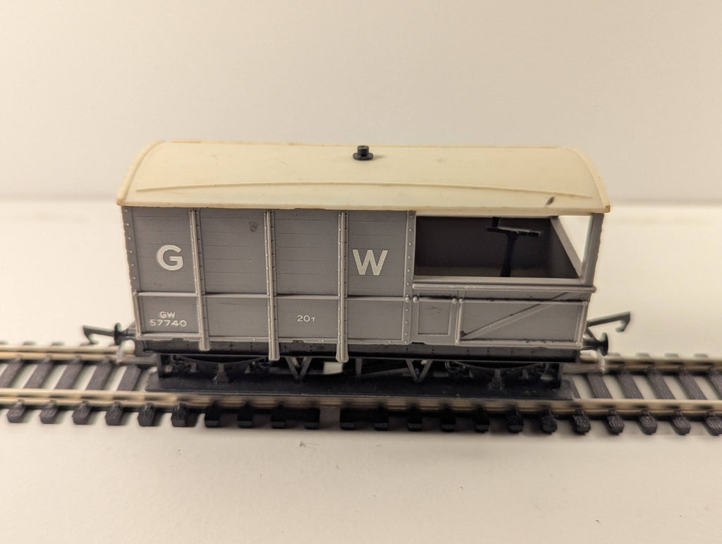 Tri-ang Hornby R124 OO Gauge GWR 20-Ton “Toad” Brake Van