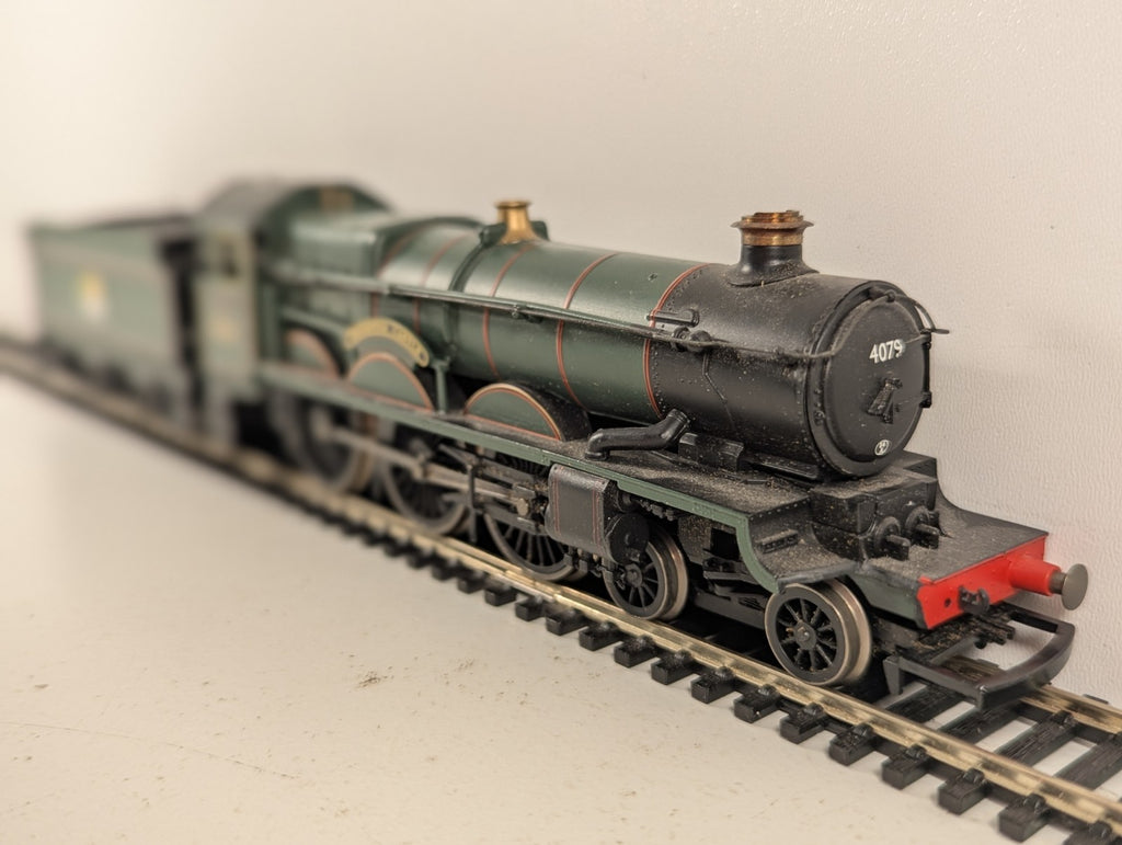 Hornby R2455 Castle Class 'Pendennis Castle' Steam Locomotive 4079