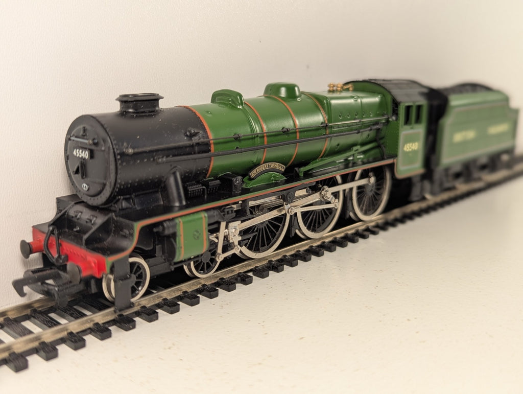 Mainline 37-075 Rebuilt Patriot Class 4-6-0 "Sir Robert Turnbull" BR Apple Green
