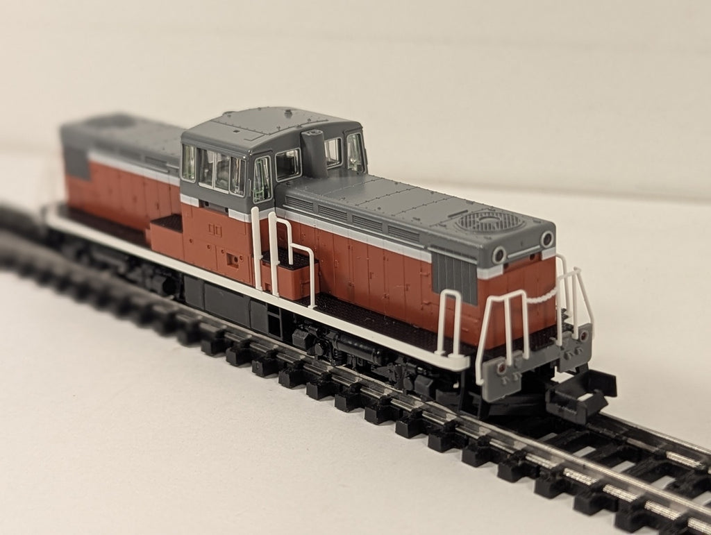 Tomix N Gauge JNR Class DD13-600 Diesel Locomotive JNR Red & Grey 2228