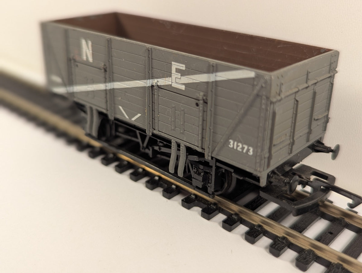 Airfix / GMR 54369-3 OO Gauge 20-Ton Mineral Wagon – LNER Grey